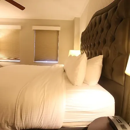 Hotel Selina Chicago