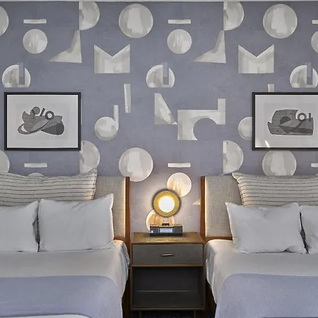 Gale Hotel 4*