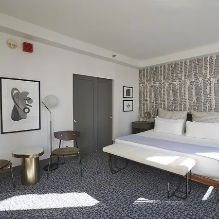 Gale Hotel 4*