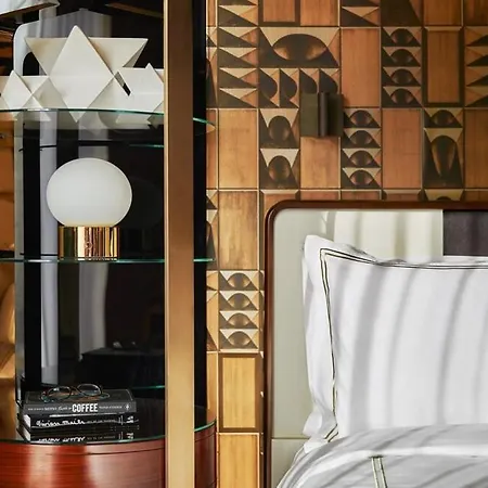 Viceroy By Suiteness 5* Chicago
