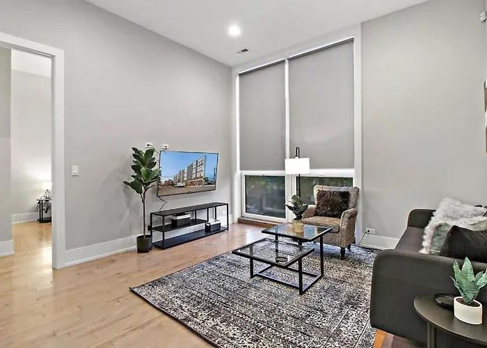 1Br Well-Decorated Apartment With Laundry - Crosby 209
