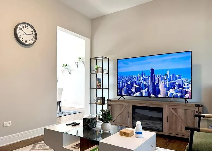 Vibrant 1Br Apt Explore Chicago\'S Hidden Gems