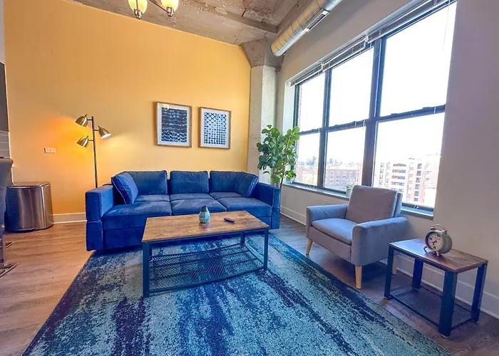 Chic Cozy 3Br Michigan Avenue Spacious Suite Close To Iconic Chicago Landmarks & Attractions