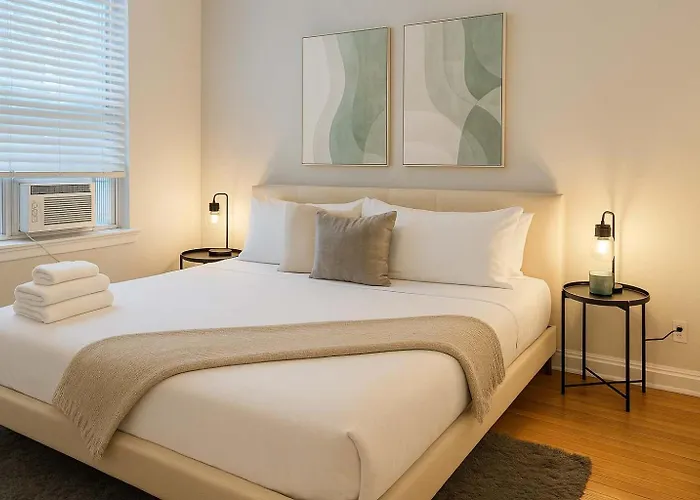 Modern 2Br With Reliable Wi-Fi - Roscoe 30