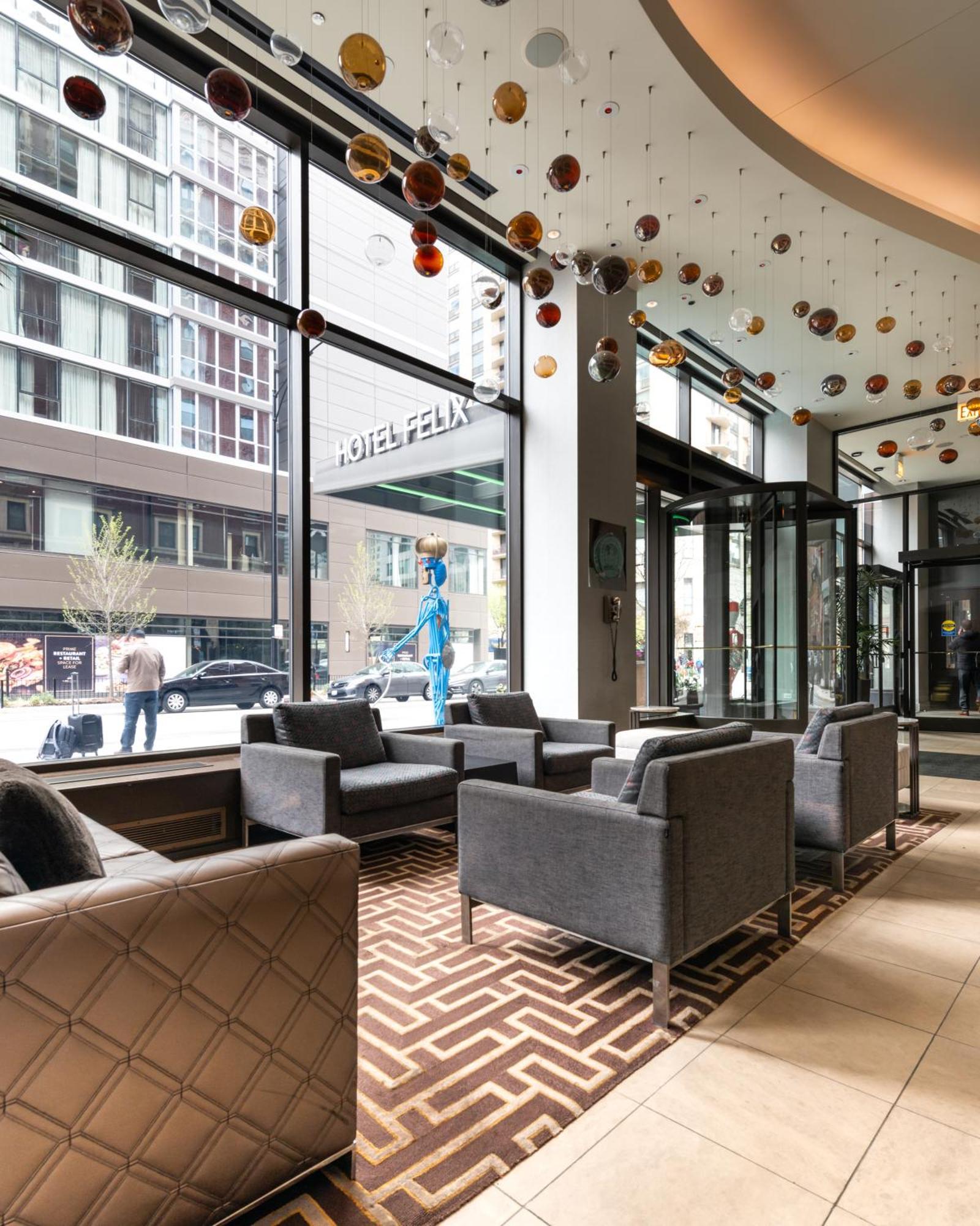 Felix Hotel