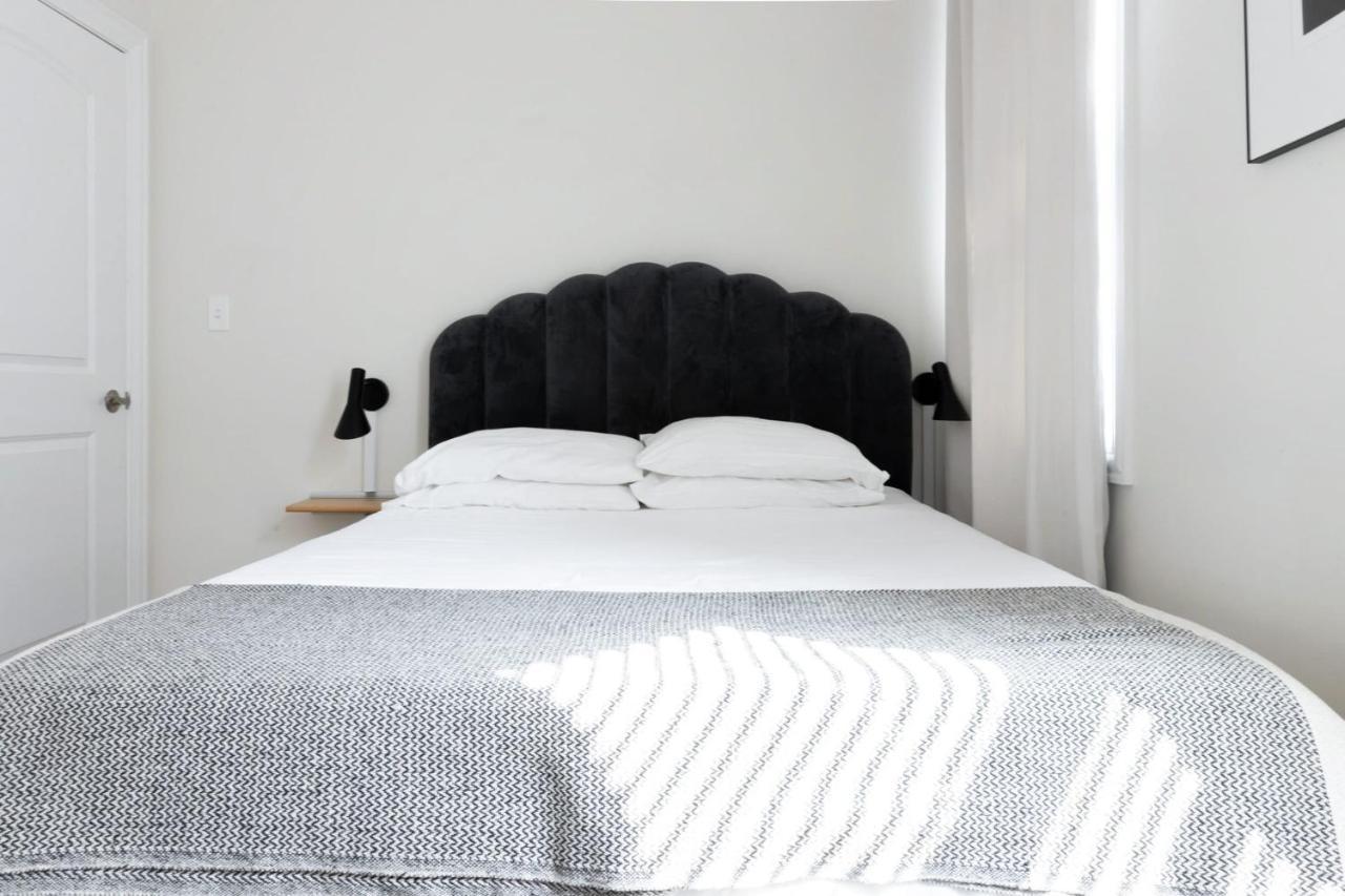 Frontdesk Updated West Town 2 Bedroom Apt With W&d Apartamento Chicago