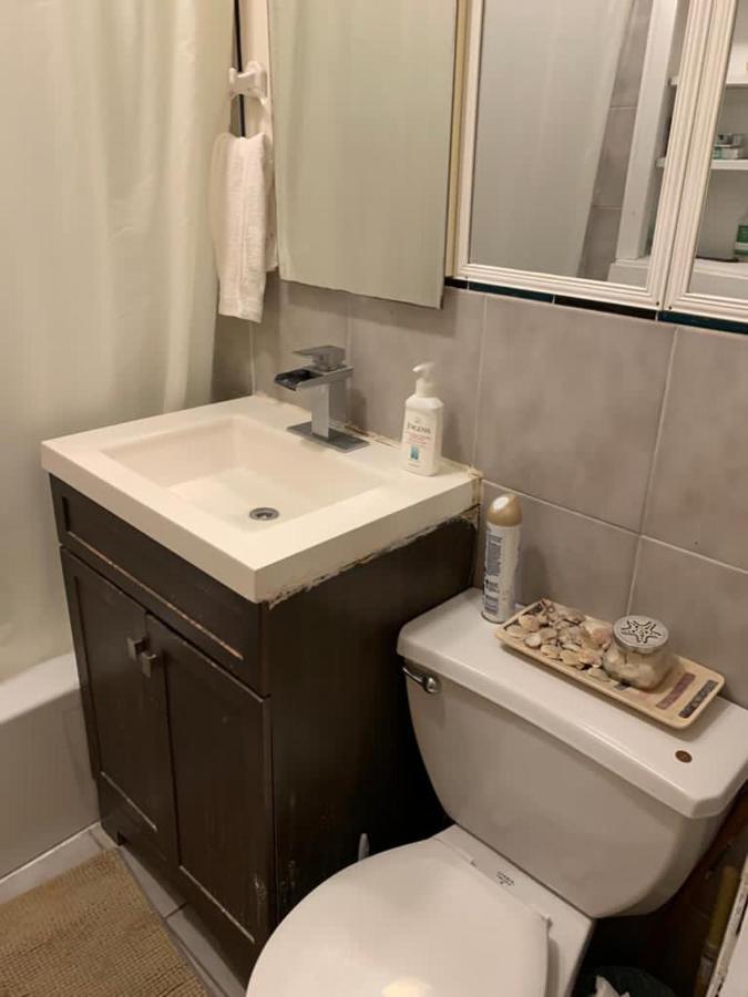 Hollywood Llc Homestay *