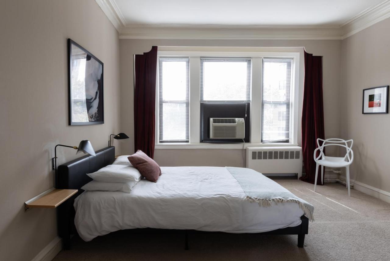 Frontdesk Delightful 1 Bedroom Apt Near Oakwood Apartment *