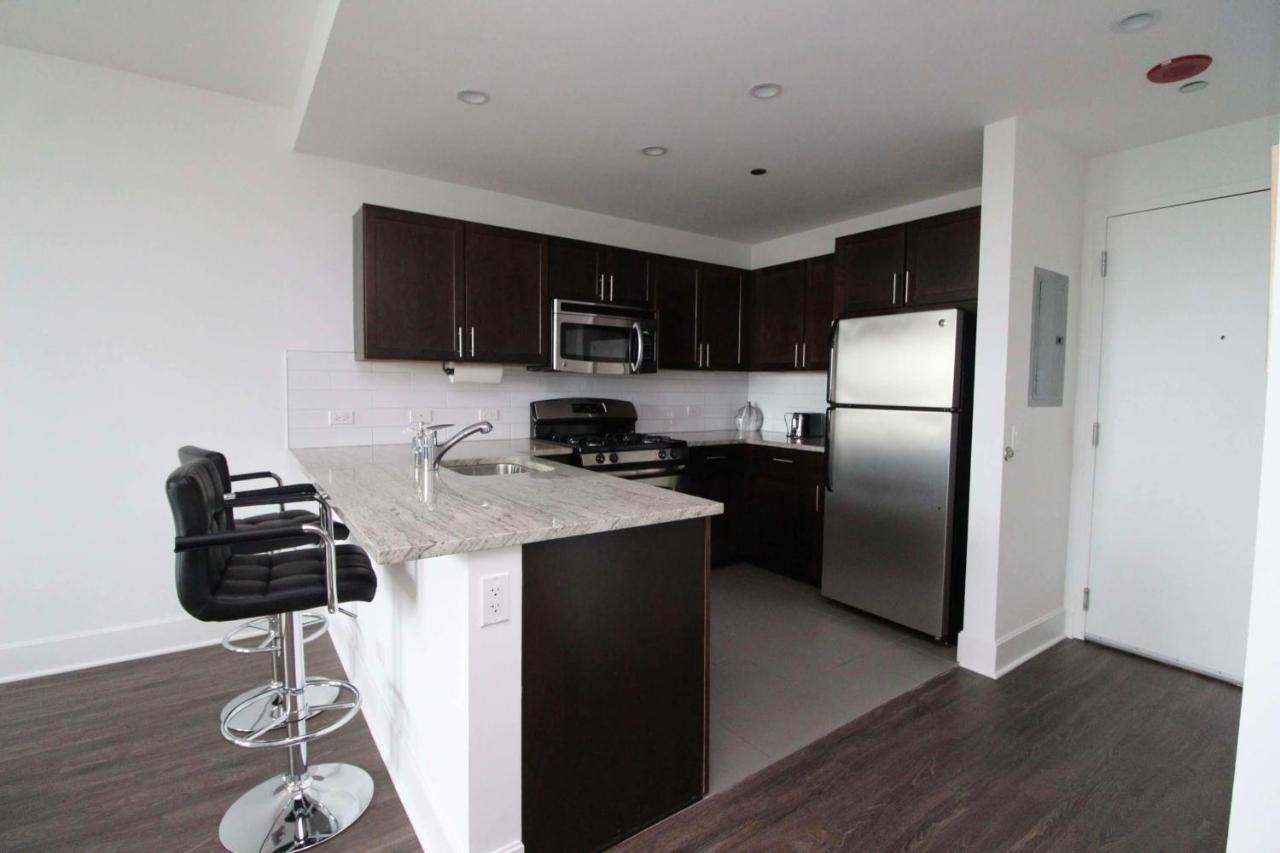 Frontdesk Dashing 1 Bedroom Apt Near The Smart Museum Apartment Chicago