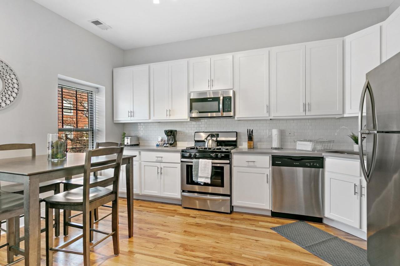 2br Minimalist In Logan Sq Near Train & Stores - Milwaukee 2 Apartamento Chicago