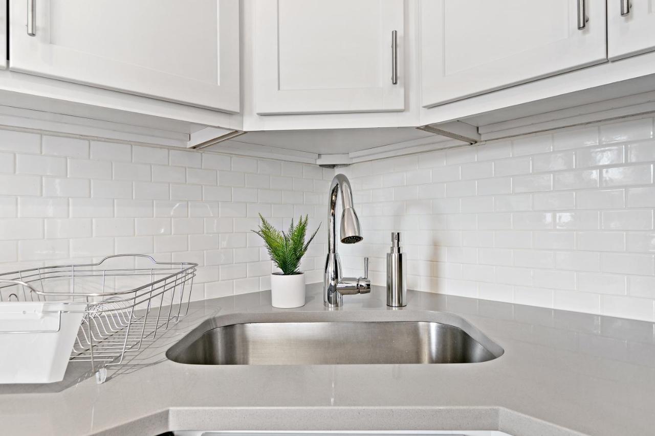Apartamento 2br Minimalist In Logan Sq Near Train & Stores - Milwaukee 2