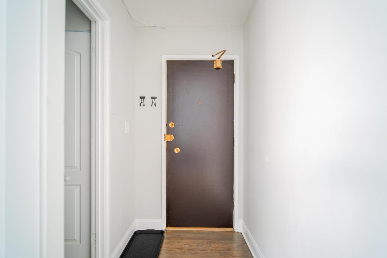 Comfy And Complete Studio Apt Near Boystown - Oakdale 317 Rep Appartement Chicago