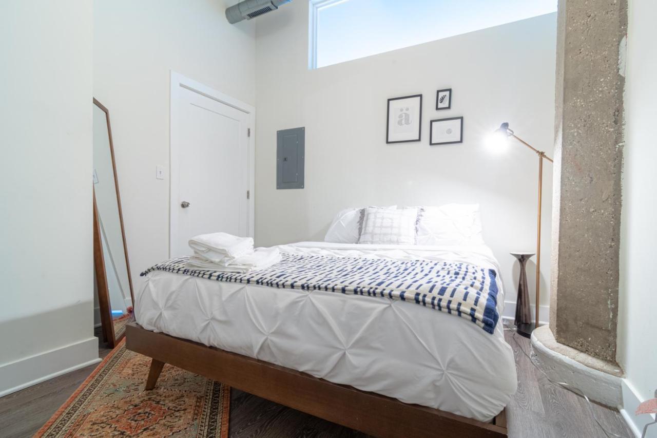 Mccormick Place Modern 2br Loft In Downtown Michigan Avenue With Optional Parking Near Soldier Field Chicago