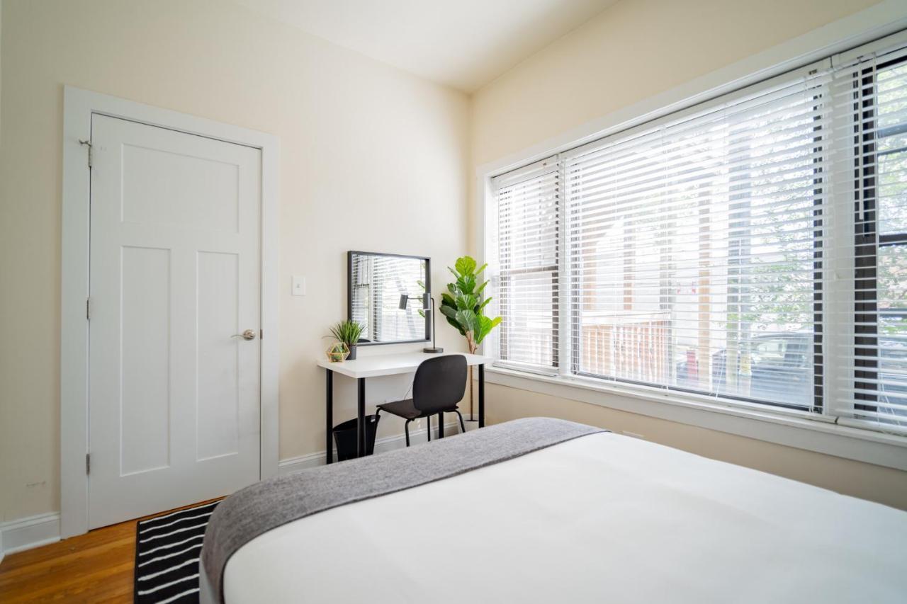 3-bedroom Gem With In-unit Laundry - Lawndale 1 & 2 Rep Chicago