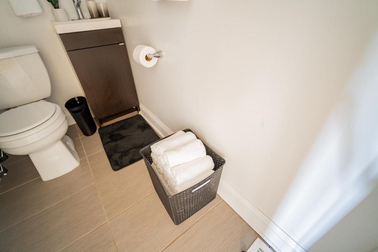 3-bedroom Gem With In-unit Laundry - Lawndale 1 & 2 Rep Chicago