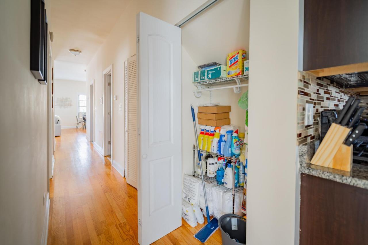 3-bedroom Gem With In-unit Laundry - Lawndale 1 & 2 Rep *