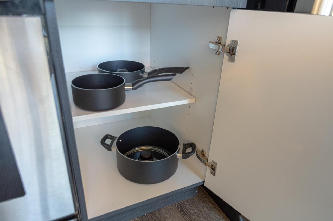 Mccormick Place Modern 2Br Loft In Downtown Chicago Michigan Avenue With Optional Parking Near Soldier Field Apartment *