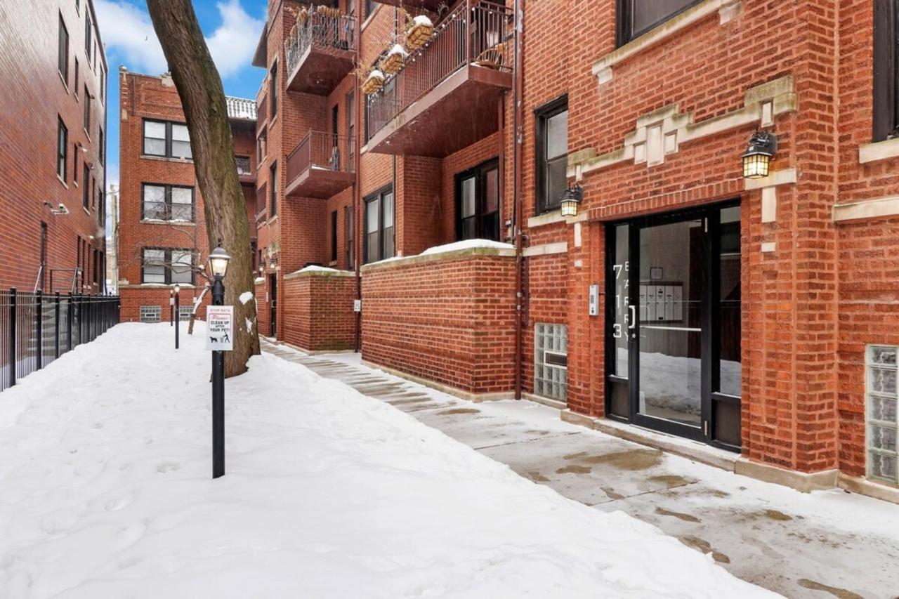 Chic & Updated In East Lakeview - Barry S1 Appartement *