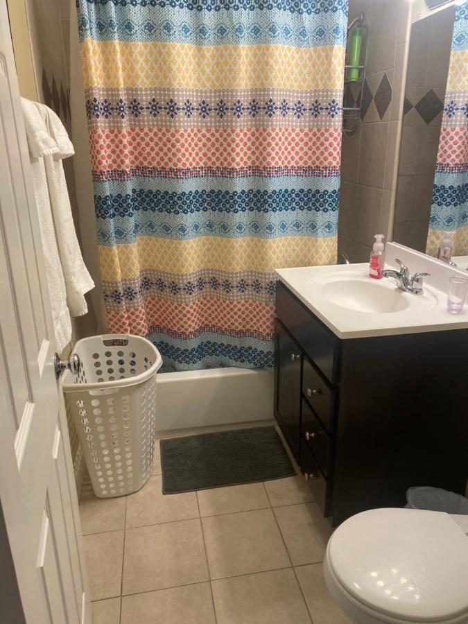 Entire Modern 2 Bedroom Apartamento Chicago