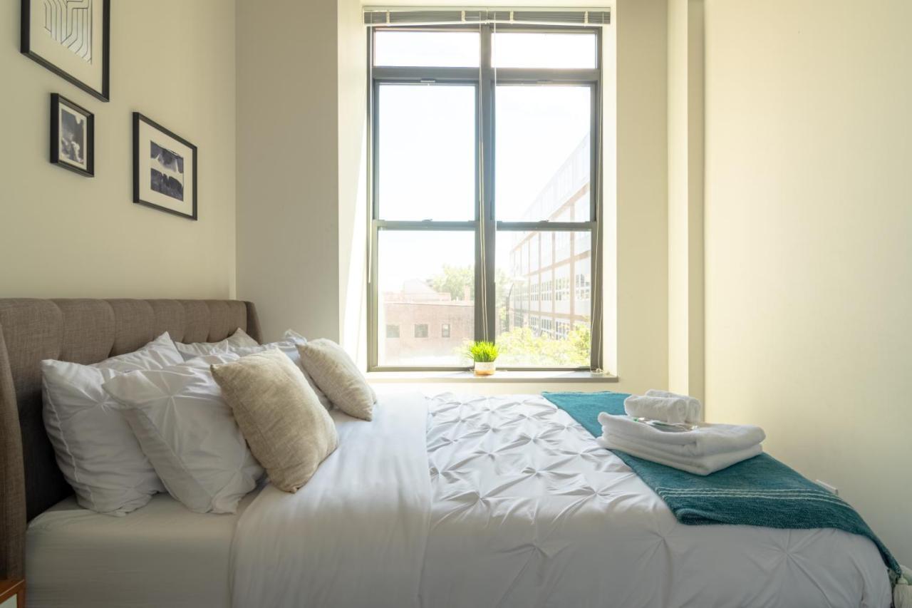 Mccormick Place Modern 2Br Loft In Downtown Chicago Michigan Avenue With Optional Parking Near Soldier Field Apartment *