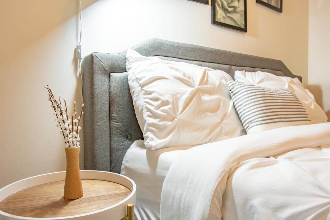 Convenient 2Br Suite In Prime Location With Gym Access & Optional Parking Near Mccormick Place And Soldier Field *