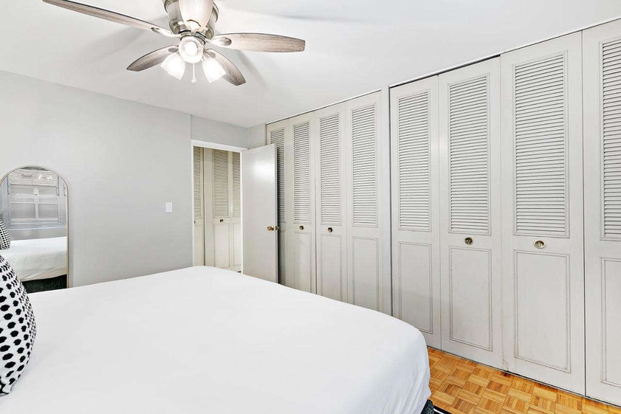 Apartment Cozy 1Br Escape, Walk To Dining & Attractions - Oakdale 204 *