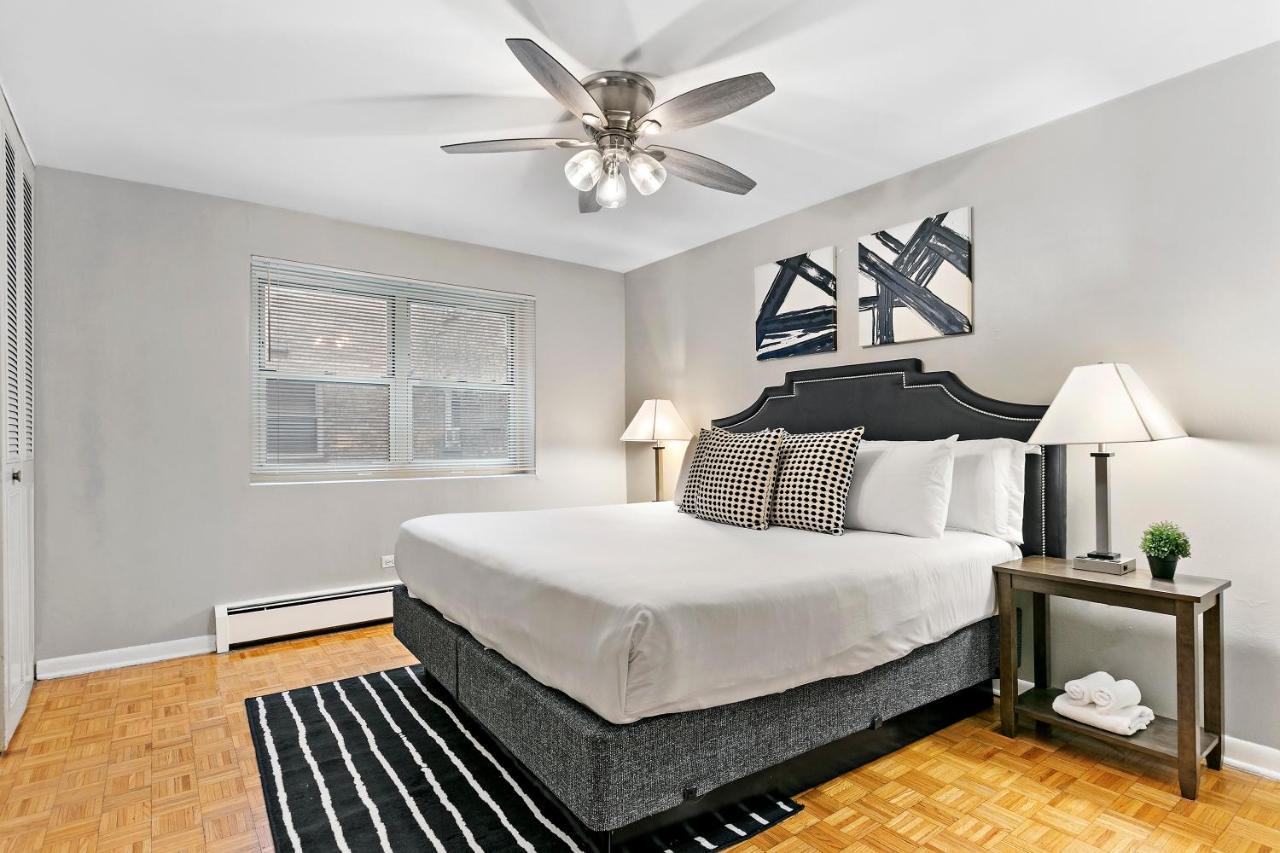 Convenient 1br In Lakeview Near Shops - Oakdale 204 Apartment