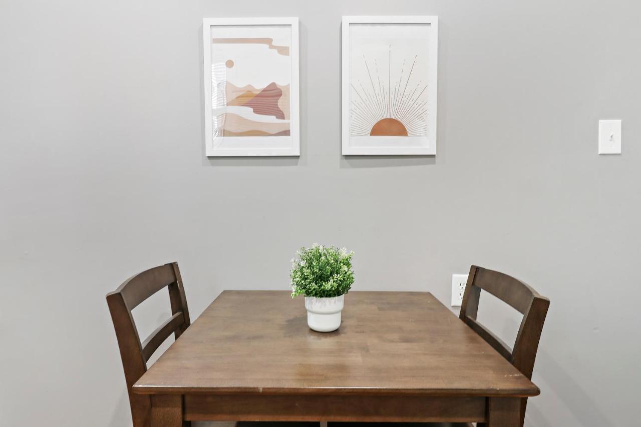 Modern 3br Apt In Boystown, 12-min Walk To Wrigley - Stratford 1s