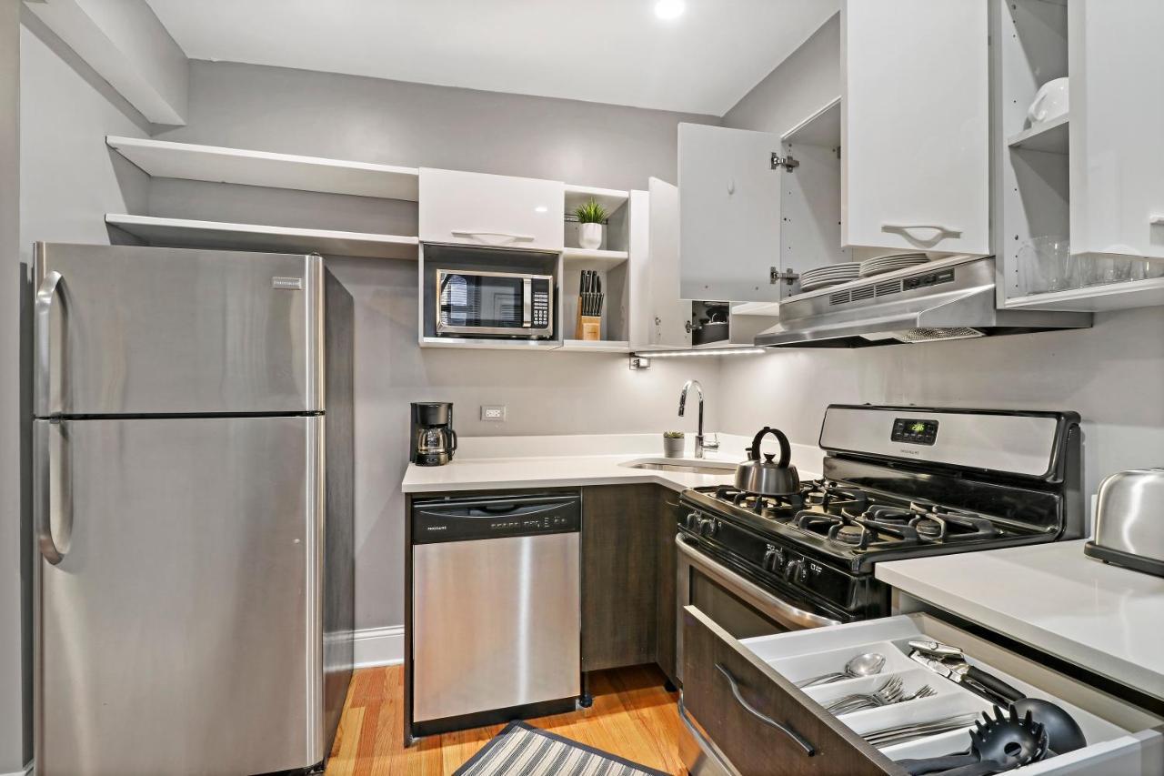 Homey 2br Unit In Boystown, Steps From Everything - Stratford 2n 3n Rep Appartement