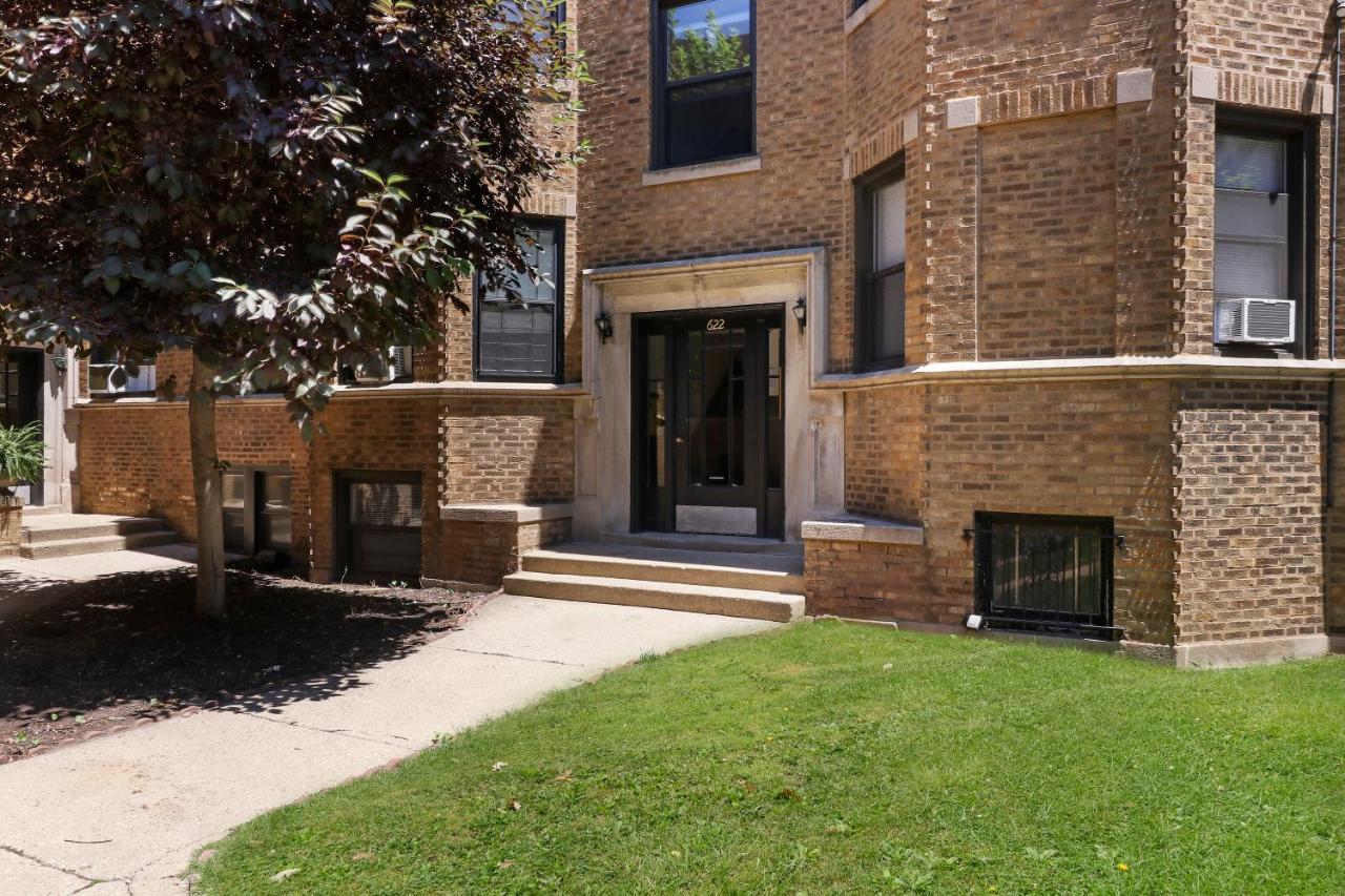 Homey 2br Unit In Boystown, Steps From Everything - Stratford 2n 3n Rep Appartement *