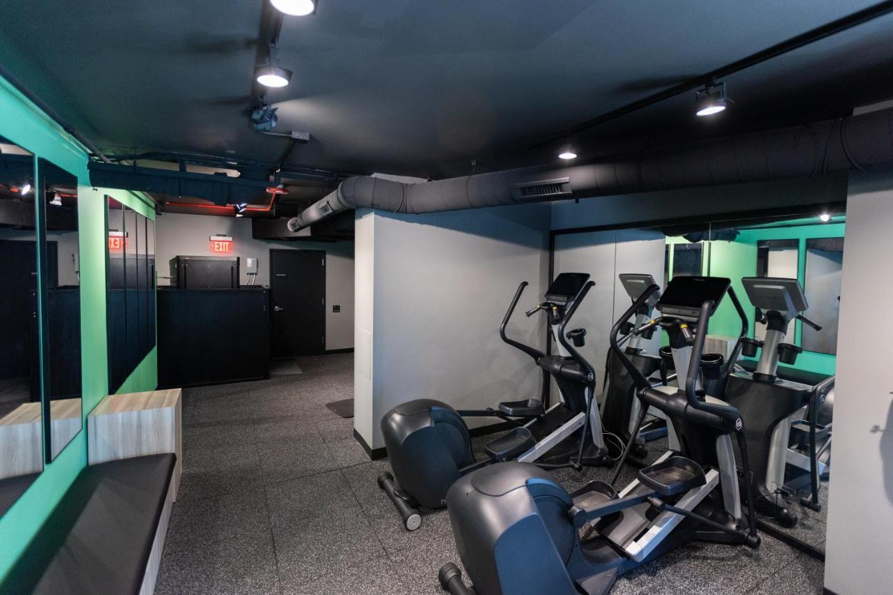 21 East - Chic Dt Apts With Rooftop By Zencity Aparthotel *