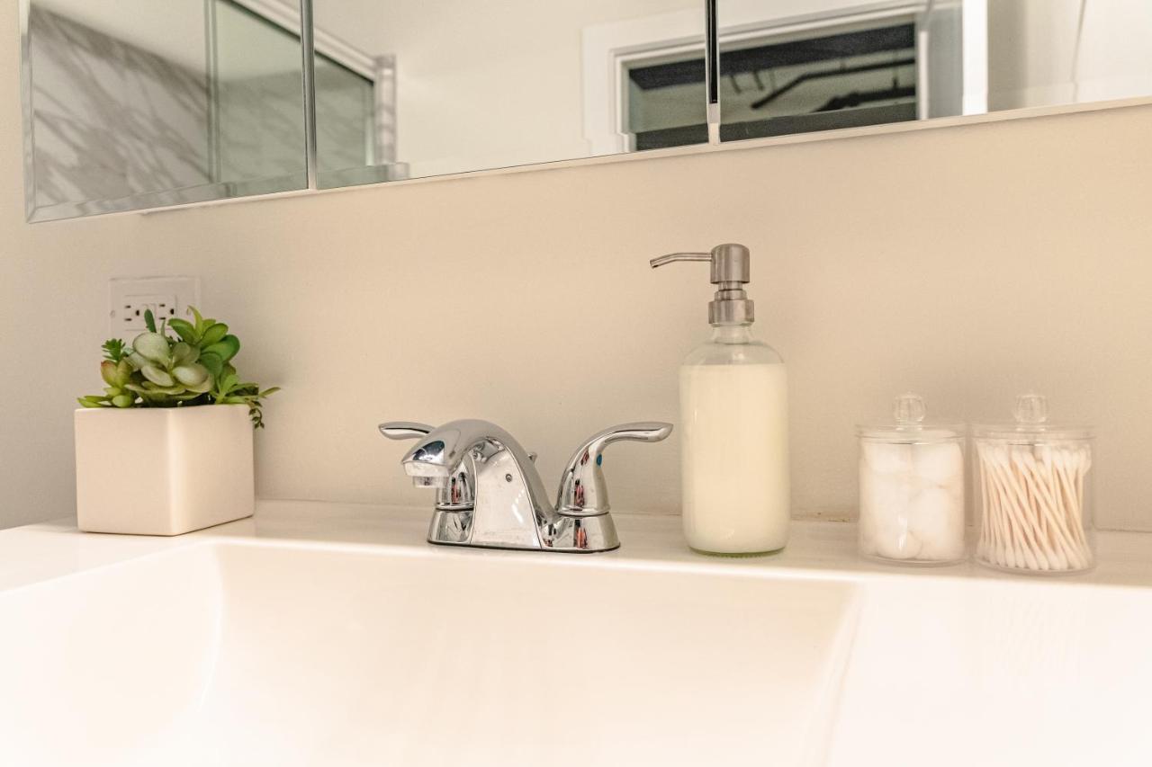 Ideal 3Br Business Or Leisure Rental In Chicago Fully Stocked Kitchen & Fast Internet With Optional Parking Near Soldier Field, Grant Park & Mccormick Place * Chicago