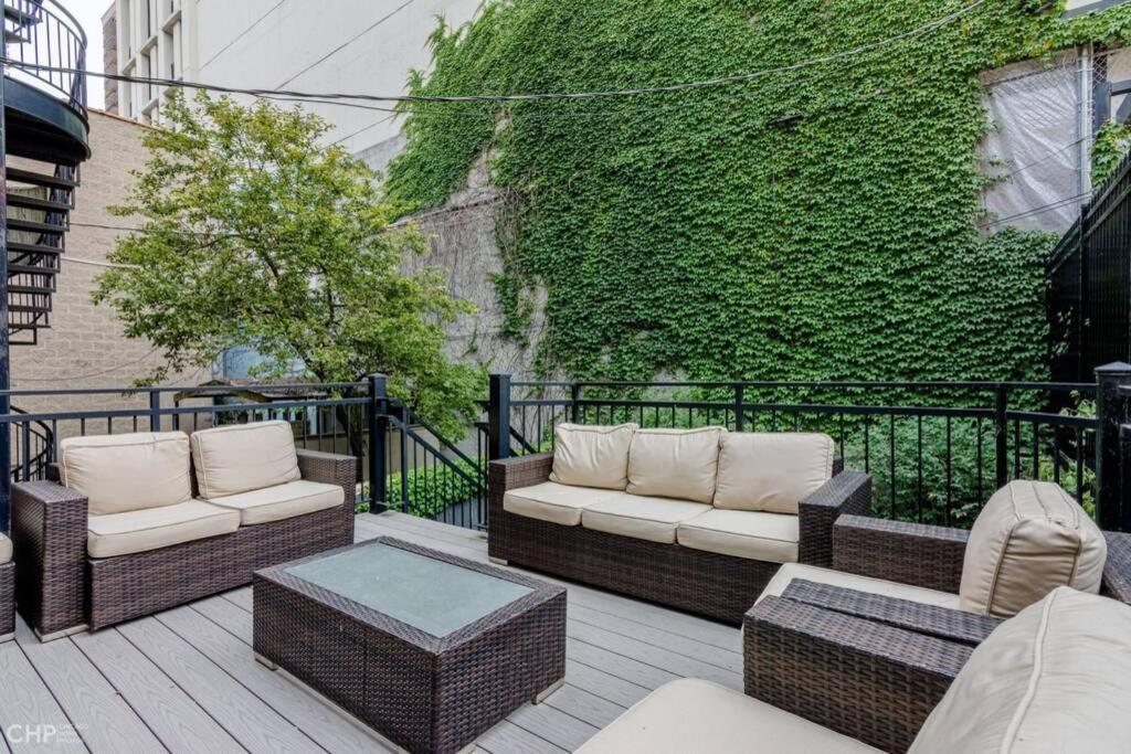 Gold Coast With Free Parking Garage Sleeps 10 Villa *