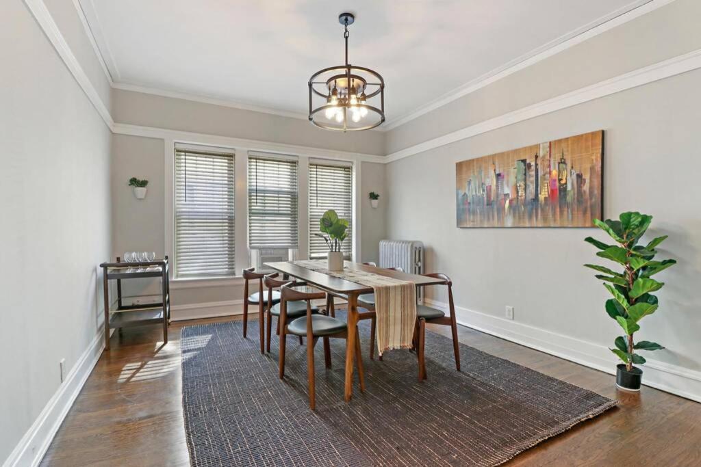 Cozy & Homey 2br Apt In Chicago's Superb Location - Sunnyside 2e Chicago