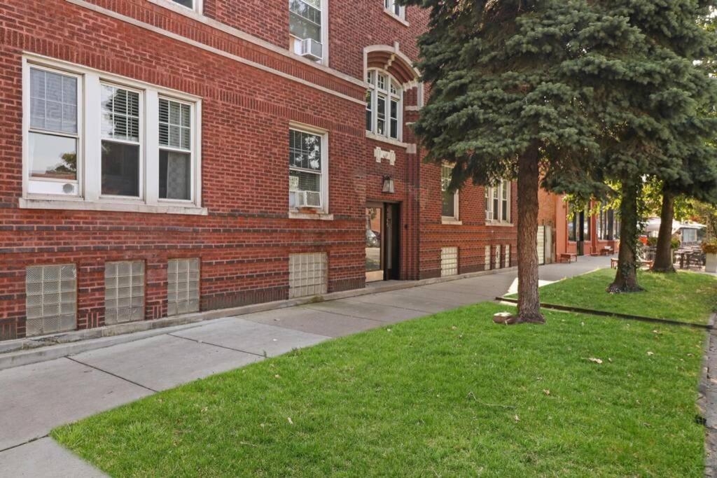 Apartment Cozy & Homey 2br Apt In Chicago's Superb Location - Sunnyside 2e *