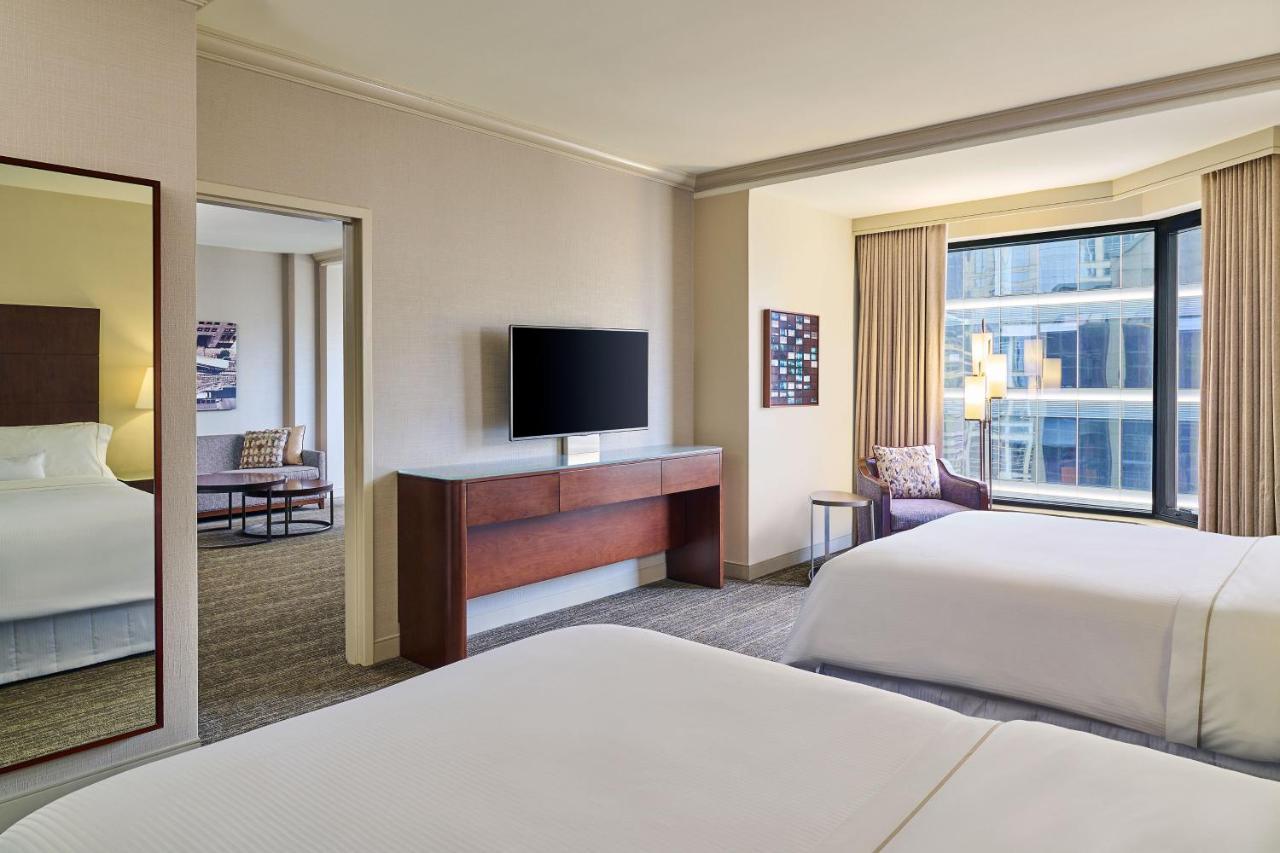 The Westin River North Hotel