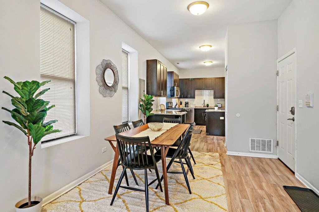 4br Classy & Radiant In Wicker Park - Blackhawk 3f *