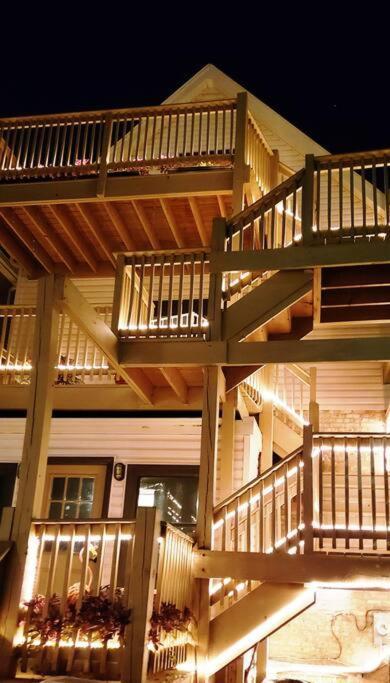 Luxe 5br 5ba Single-family With Free Parking & Pet Friendly! Holiday home Chicago