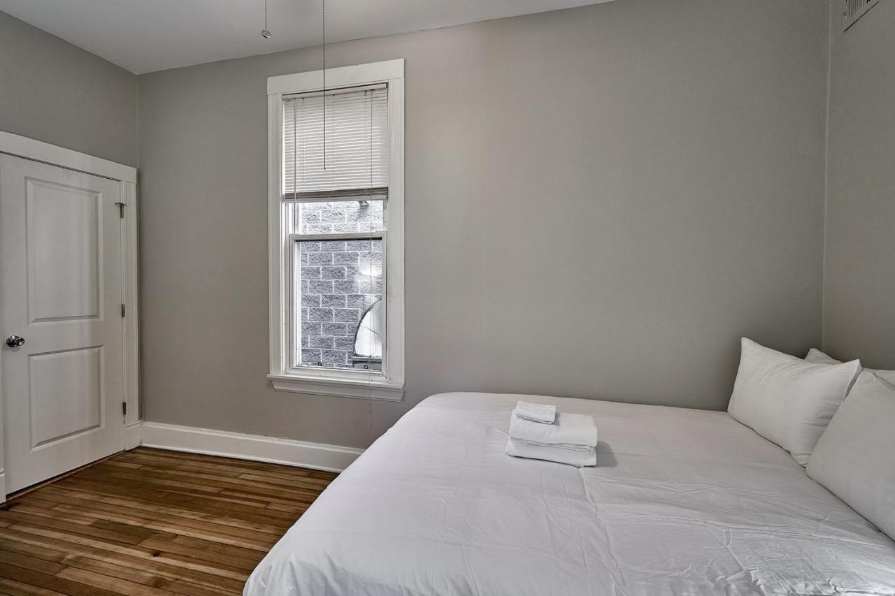 Frontdesk Bright Open 3 Bedroom Apt In West Depaul
