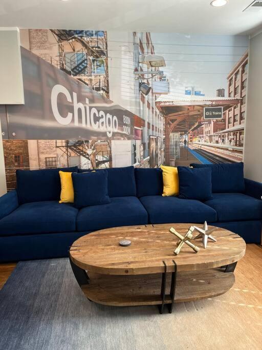 Apartamento Trendy West Town Flat - 2 Bed / 1.5 Bath W Parking Chicago