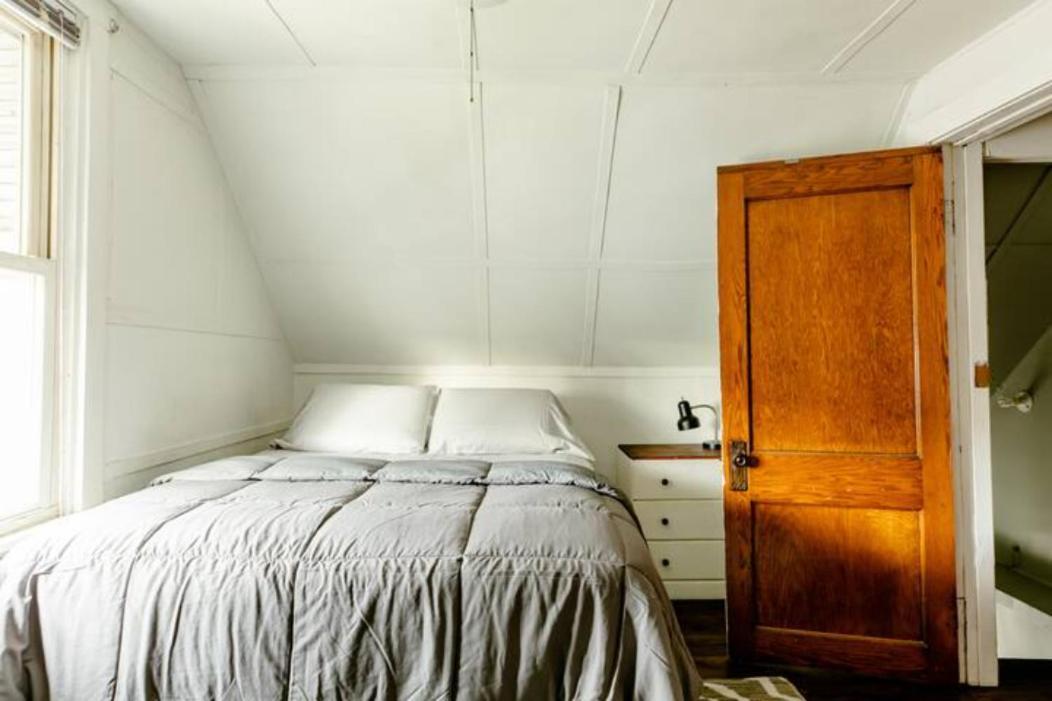 The Avondale Attic Appartement