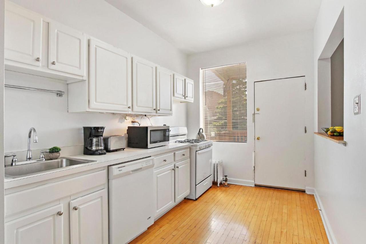 Apartamento Stylish And Expansive 2br With Balcony - Buckingham 3 *