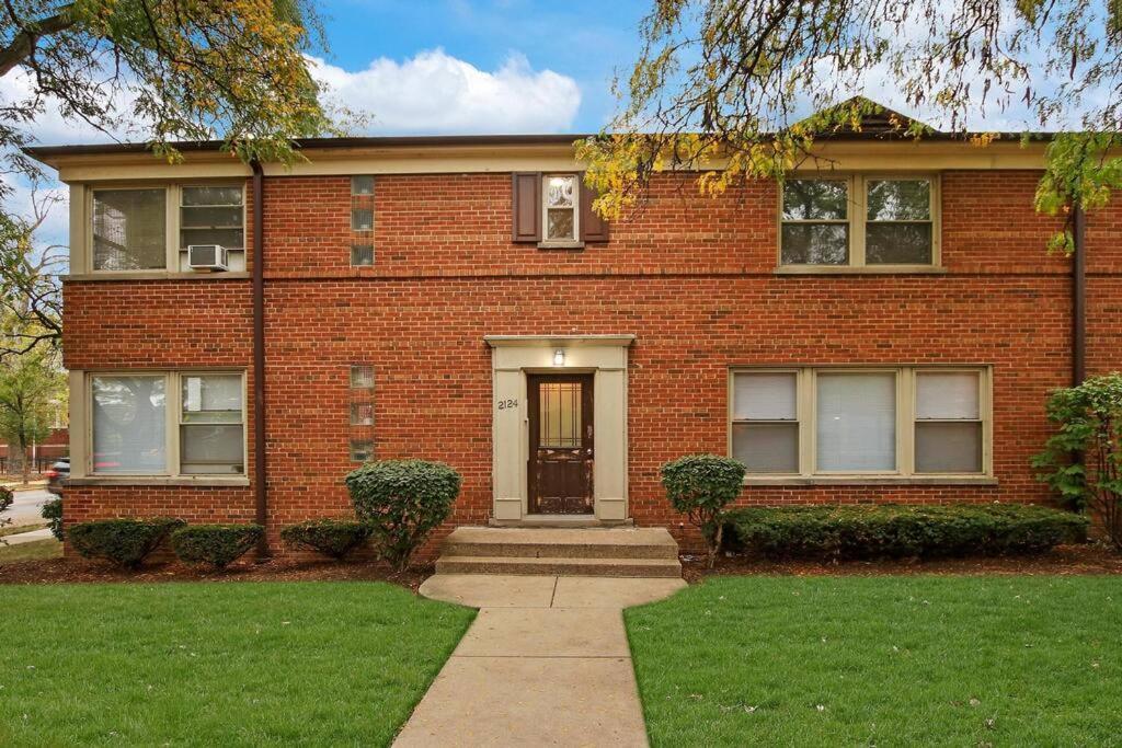 1br Cozy With Serene Local Vibe - Foster 1n & 2n Apartment