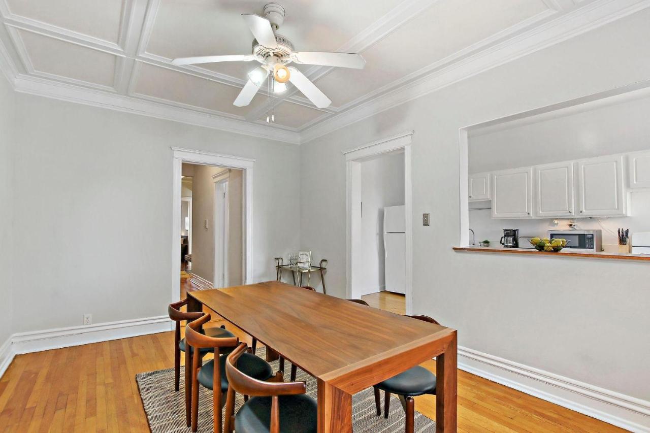 Stylish And Expansive 2br With Balcony - Buckingham 3 Apartamento Chicago