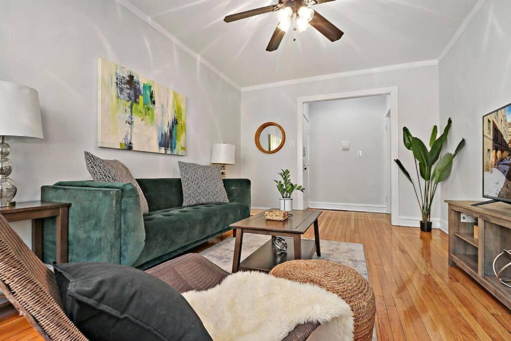 1br Beautifully Furnished With King-sized Bed - Marshfield W2 Apartment *