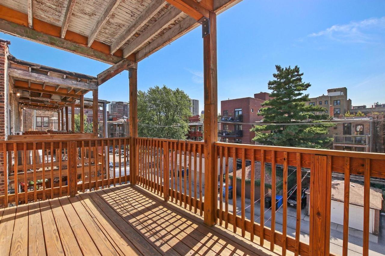 Stylish And Expansive 2br With Balcony - Buckingham 3 Apartamento Chicago