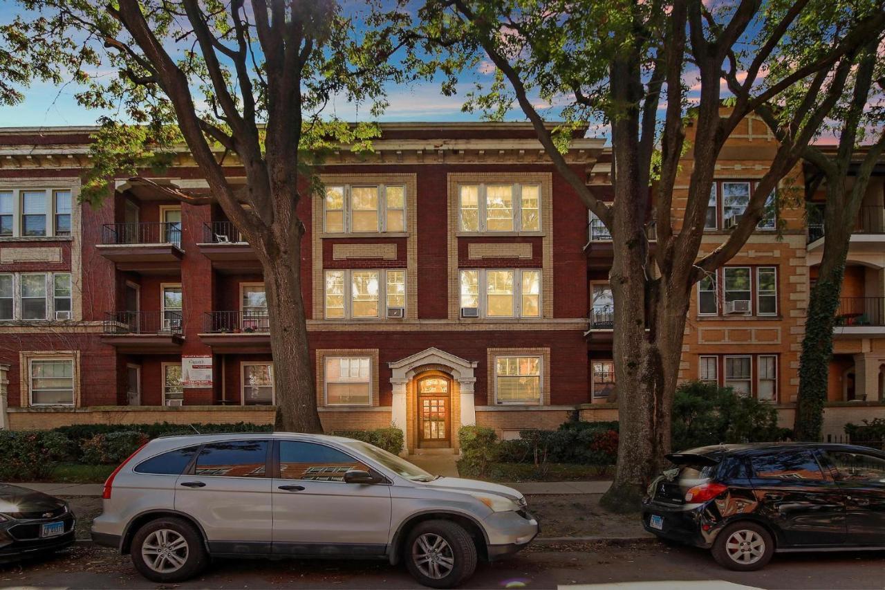 Stylish And Expansive 2br With Balcony - Buckingham 3 Apartamento Chicago