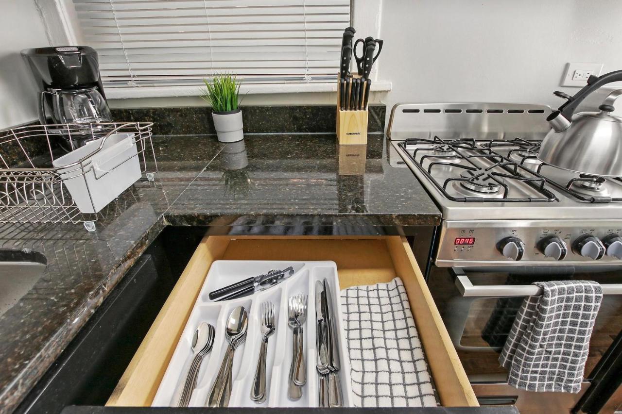 Comfy And Chic 2br Close To Shops - Sunnyside 2f