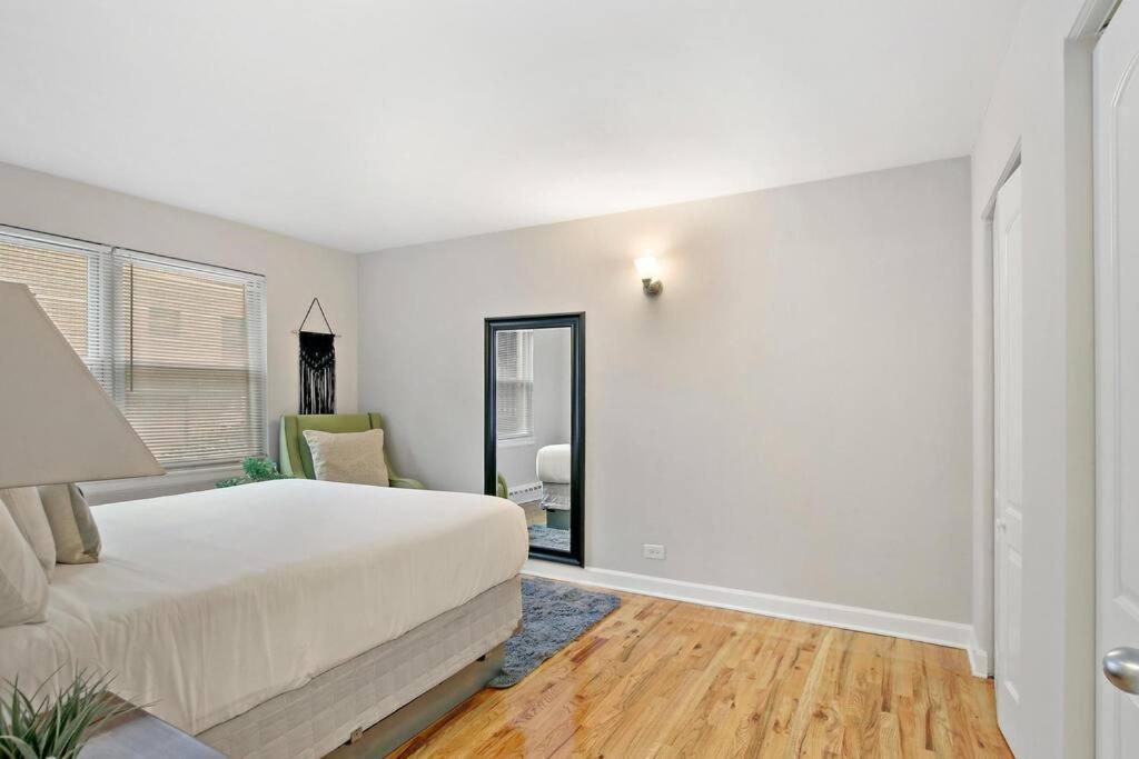 1br Cozy With Serene Local Vibe - Foster 1n & 2n Apartment