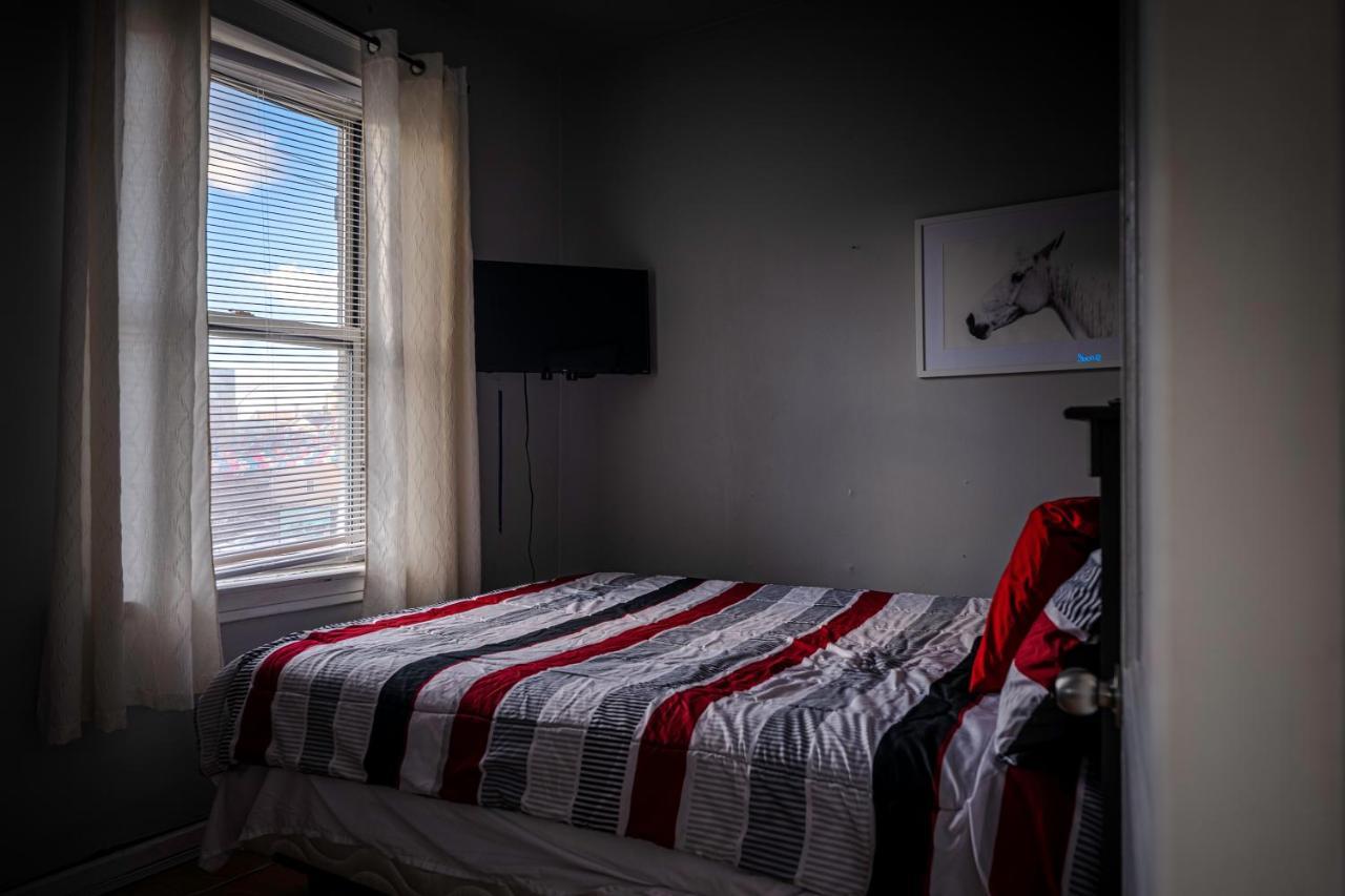 4 Bdrm In Heart Of Wicker Park Apartment Chicago